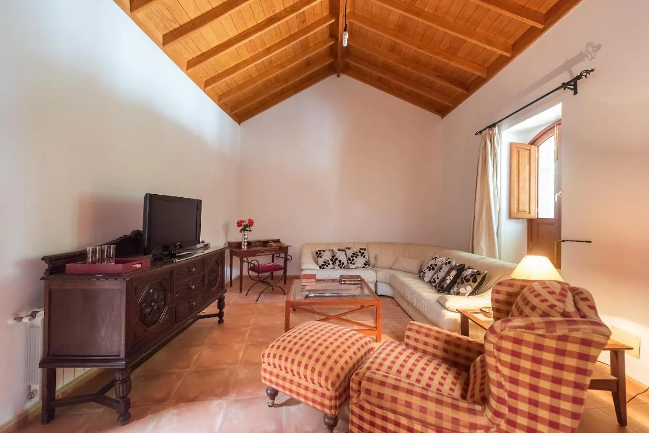 Villas El Alto Moya  0*, Moya (Gran Canaria) Spain